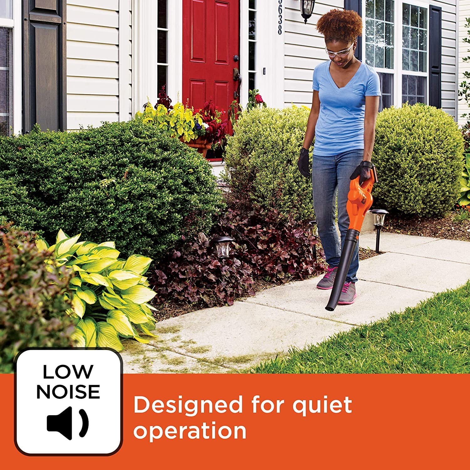 BLACK+DECKER LSW221 20-volt Max 80-CFM 130-MPH Handheld Cordless Electric  Leaf Blower (Battery Included)