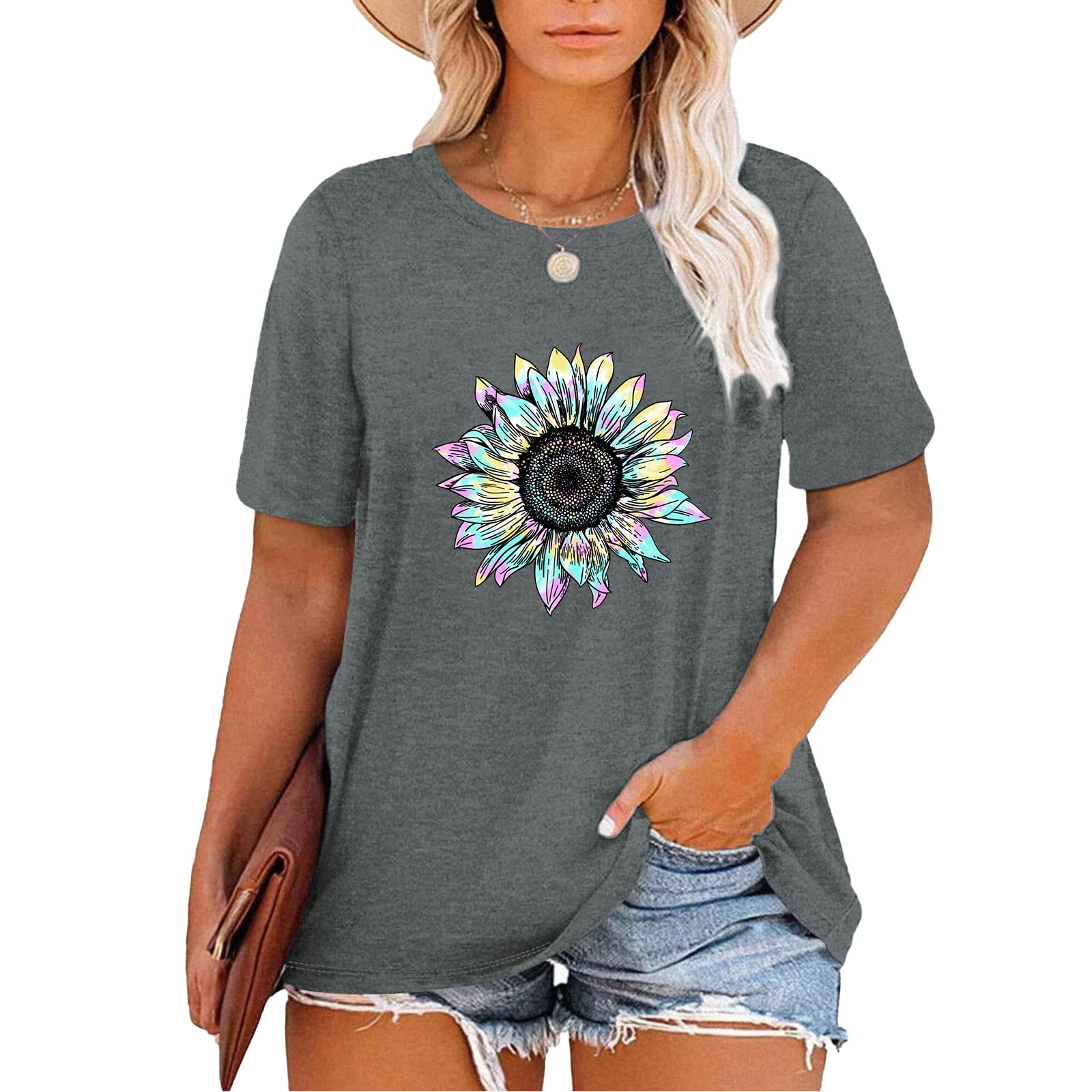 Anbech Plus Size Daisy Shirt Oversized Graphic Tees for Women Plus ...