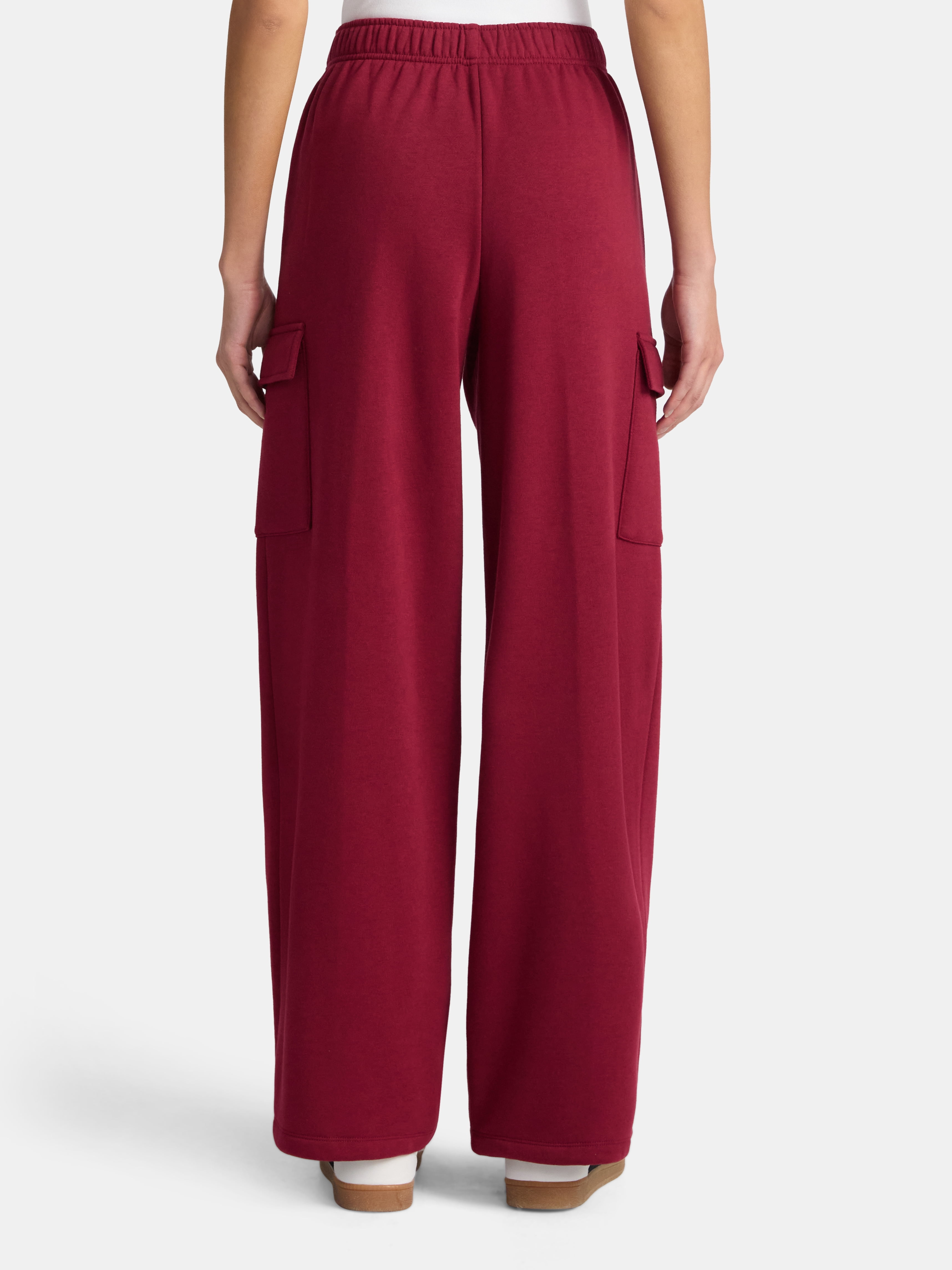 No Boundaries Soft Fleece Cargo Jogger Sweatpants, 29" Inseam, Women’s XXS-XXL