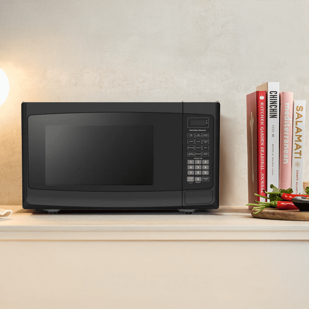 Hamilton Beach 1.1 Cu. ft. Compact Microwave, Black