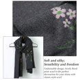 thumbnail image 4 of Bufanda ligera con estampado floral, chal, bufandas de moda, chales con protección solar, 4 of 5