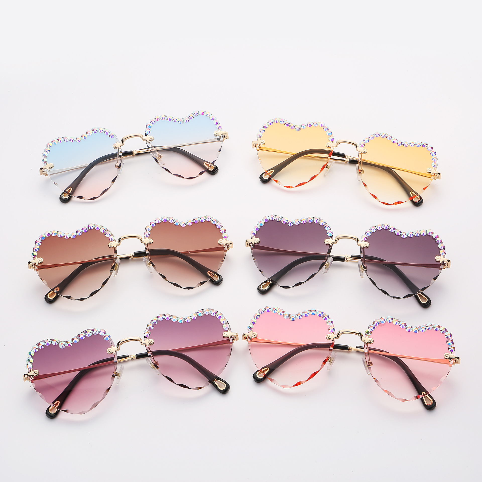 Ycnychchy Women's Diamond Studded Sunglasses