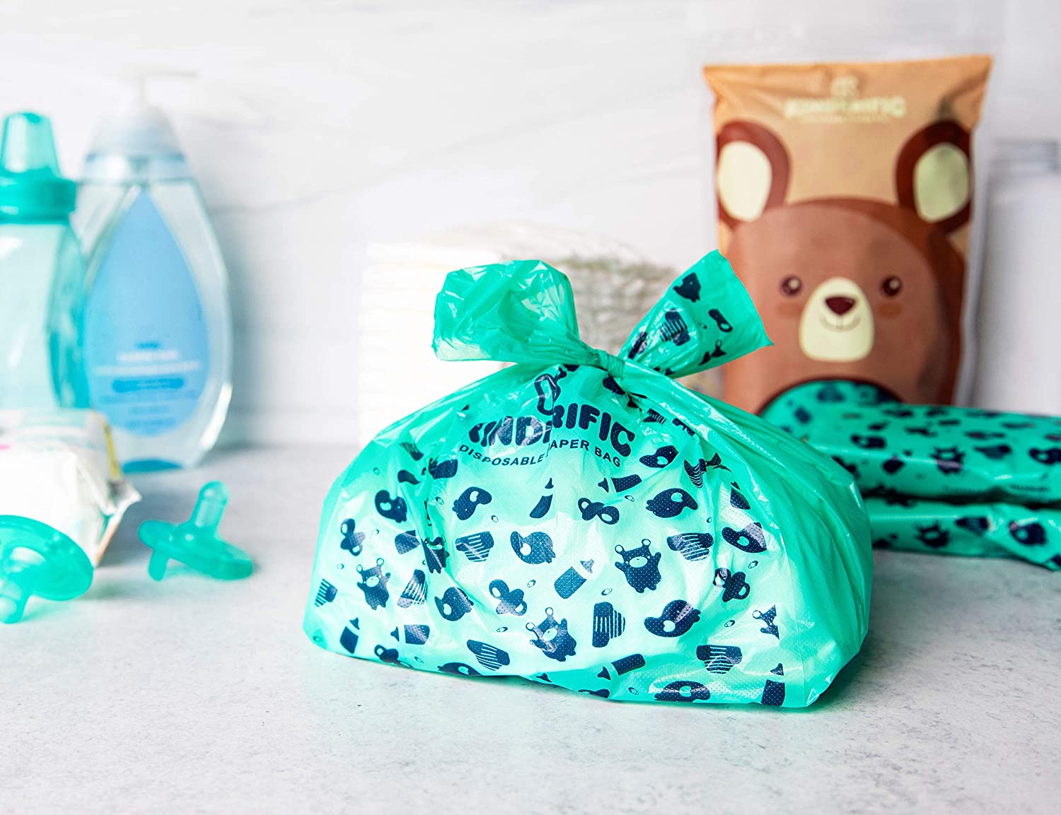 Disposable Diaper Bags, by Kinderific, Fresh Scent, Packed in 4 Resealable Ziploc Bags, 400 Bags
