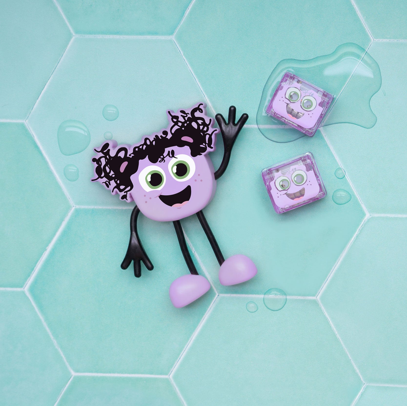 Glo Pals Lumi Character and 2 light up cubes