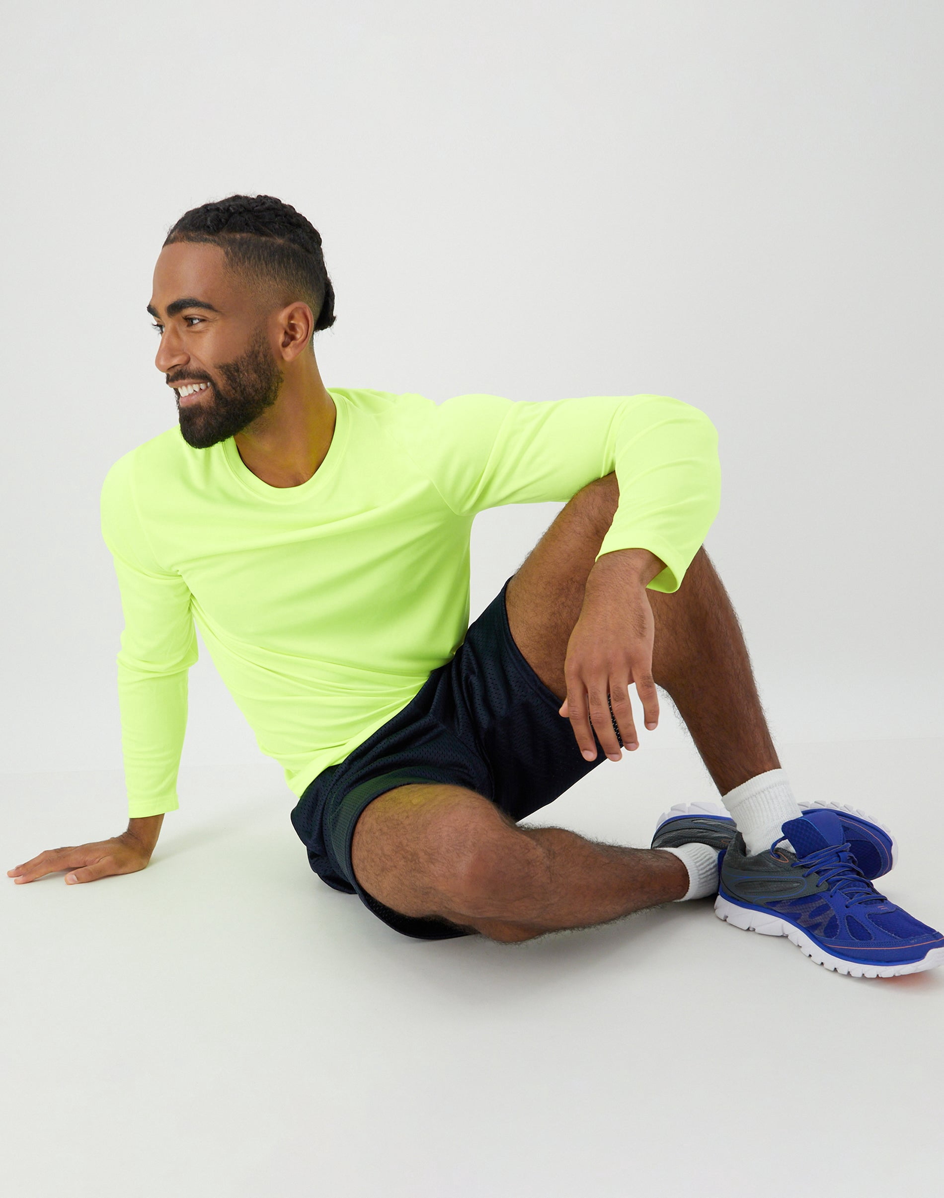 Hanes Cool DRI Performance Long Sleeve T-Shirt, Quick-Drying Training Tee, UPF 40+