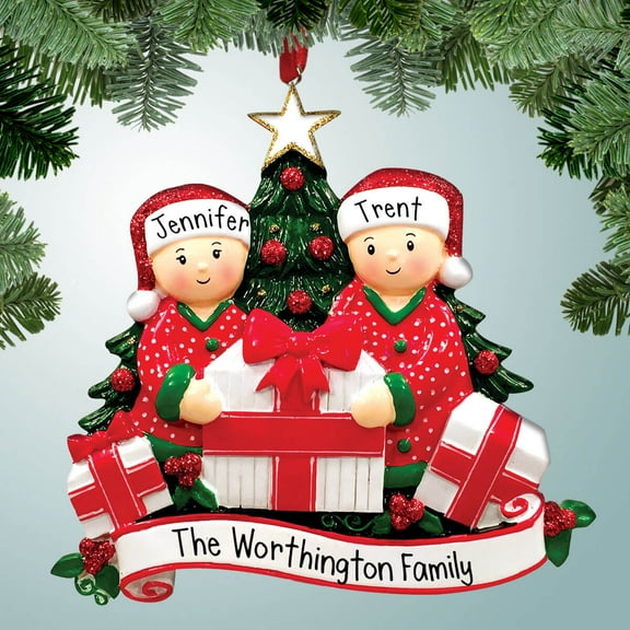 Opening Gifts Couple - Personalized Ornaments - Family of 2,3,4,5,6 - Christmas Morning - Open Presents - Tree Decoration - Great Gift Ideas