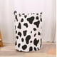 thumbnail image 1 of Cesto organizador de juguetes plegable con estampado de vaca para la habitación de los niños, ideal para guardar ropa y juguetes, 1 of 2