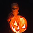 thumbnail image 4 of Calabaza De Película De Halloween, Artesanía De Resina, Adorno De Terror, Decoración De Fiesta En Casa De Halloween Eigraketly HA042881-01, 4 of 6