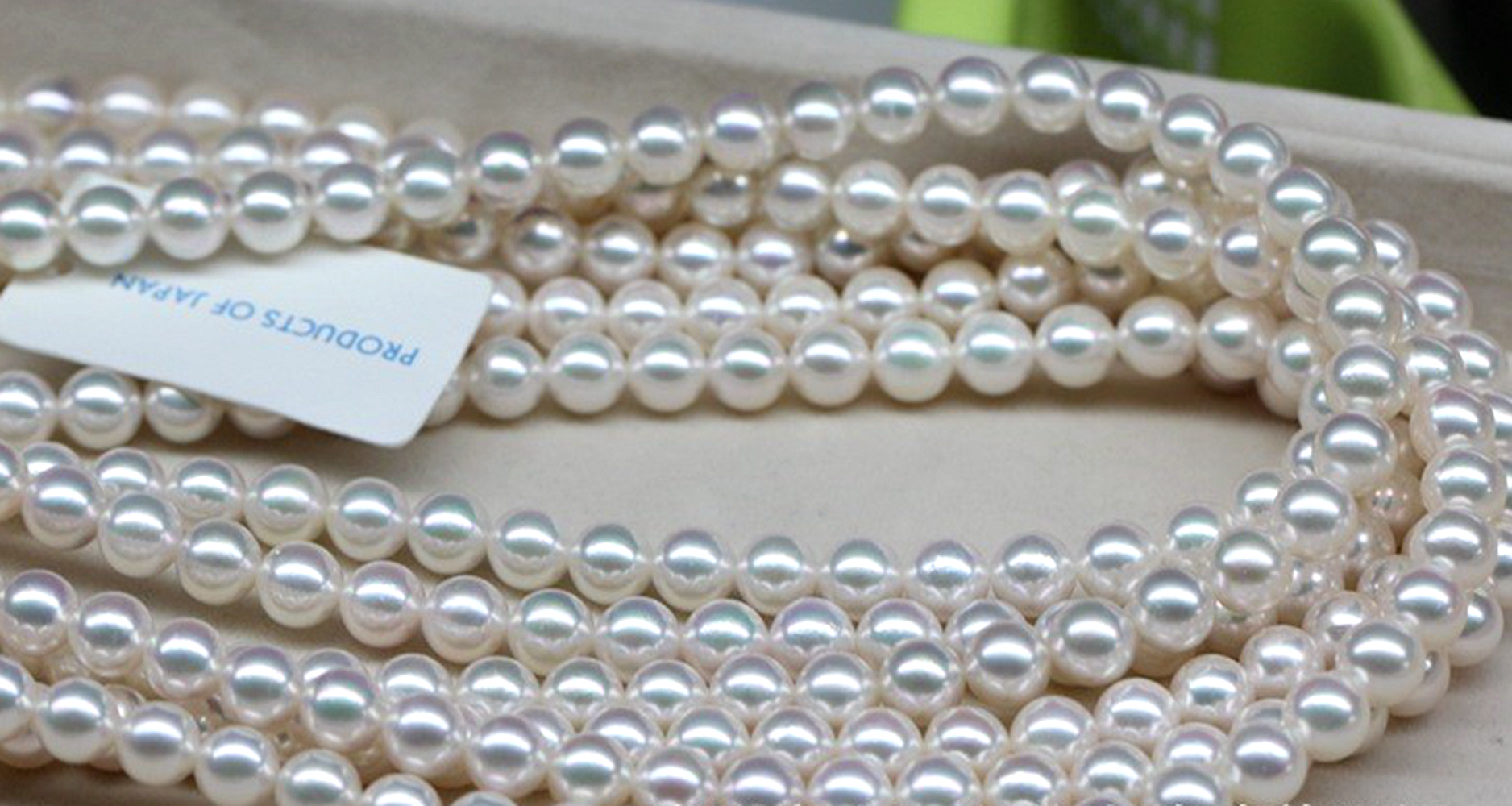 18" 10mm White Akoya Shell Pearl Beaded Necklace & Earring Set – Round Shell Pearl Jewelry – Yellow Gold Plated
