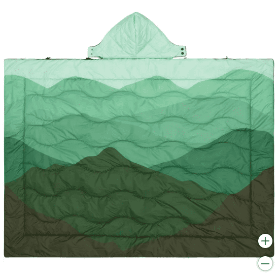 Below Zero Wearable Blanket Green