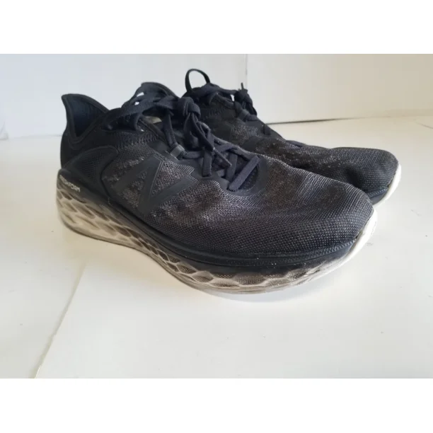 New Balance Mens Fresh Foam X More Shoes Black Running Sneakers size 10.5 4E