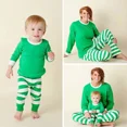 thumbnail image 5 of Conjunto de pijamas navideños 2024 con estampado de rayas para madre, padre e hijos, ropa de dormir informal suave de 2 piezas, atuendo de aspecto familiar, 5 of 5