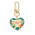 thumbnail image 1 of Headset Drum Music instruments pattern Llavero de metal en forma de corazón dorado, 1 of 3