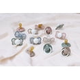 thumbnail image 3 of Chupetes y Baberos Colección Couture libres de BPA 0-6 Meses (Paquete de 2), 3 of 3