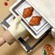 thumbnail image 4 of Guantes de Horno de Molde de Silicona Guantes de Microondas Gris Beige Verde 28x18cm, Guantes de Cocina para Cocinar Agarres Resistentes Al Calor para la Fritora de Aire Vaporizadora, 4 of 6