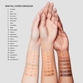 thumbnail image 4 of Corrector Bobbi Brown Skin, cobertura completa, tono natural, 4 of 5