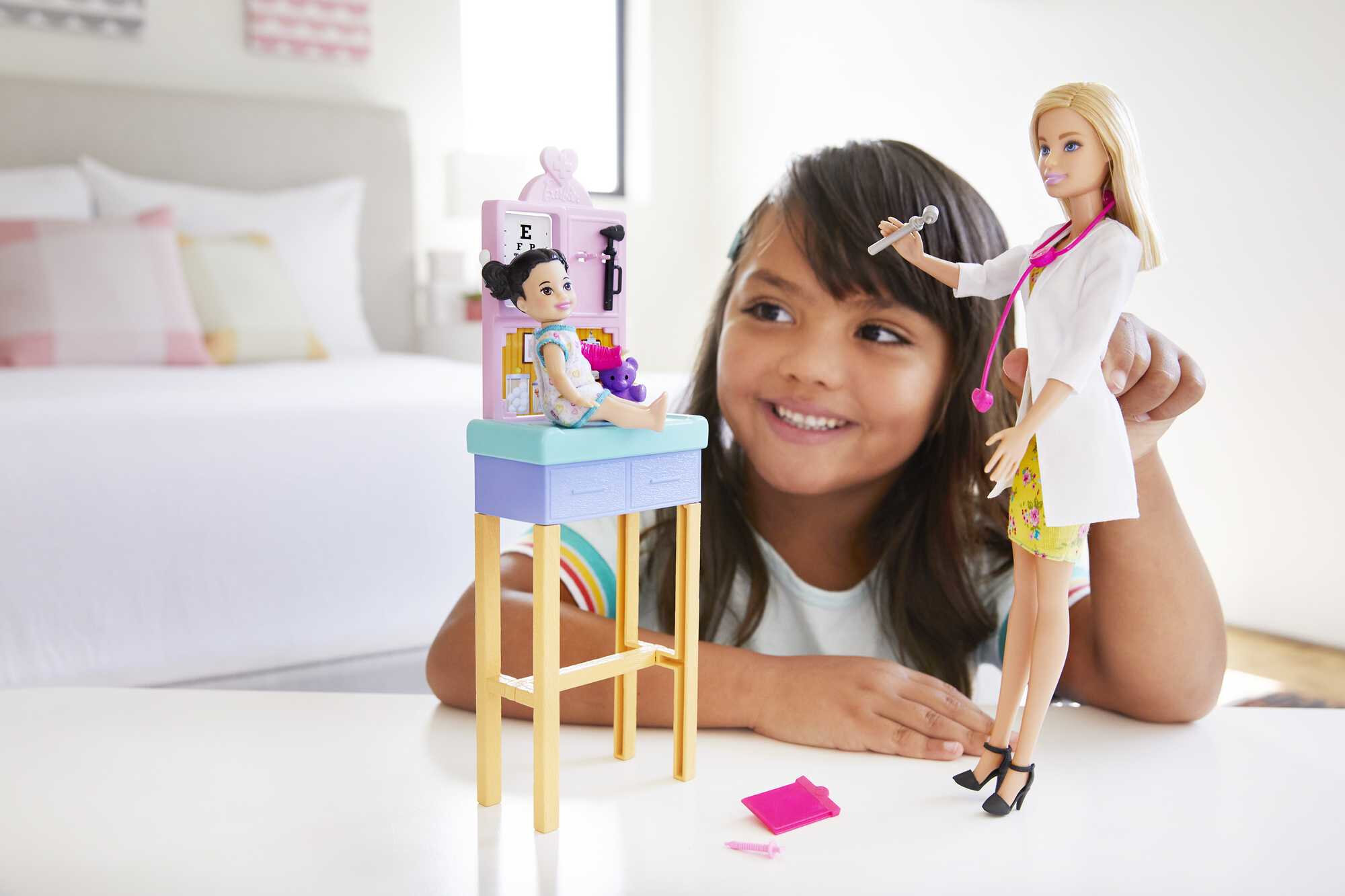 Barbie Careers Pediatrician Playset with Blonde Fashion Doll, 1 Small Doll, Furniture & Accessories - image 3 of 7