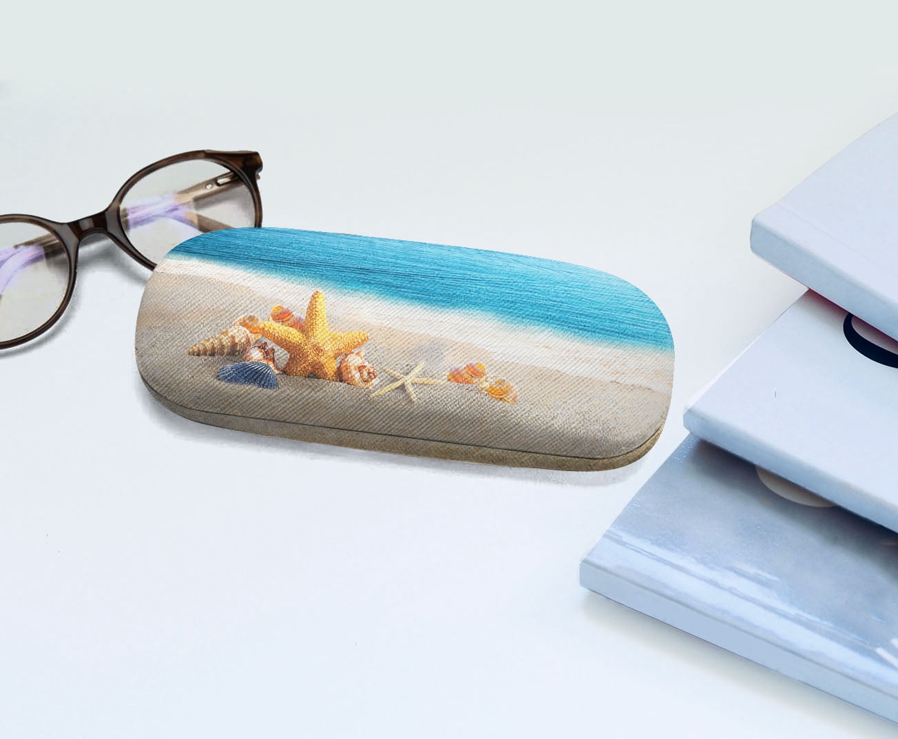Johnny Was Eyeglasses Case Hard‎ Shell Clamshell Protective Storage Grand Banks Hard Ballistic Zippered Glasses Case in Black  main image 3