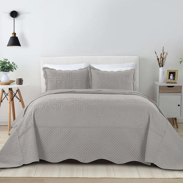 XY Oversized King Bedspreads 128x120, 3 Pieces Quilt Set, Lightweight