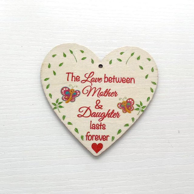Mothers Day Wooden Love Hanging Heart Sign Mothers Day Presents Mum Signs Home DIY Craft Tree Decoration Gifts For Mom Gao Jinjia LED
