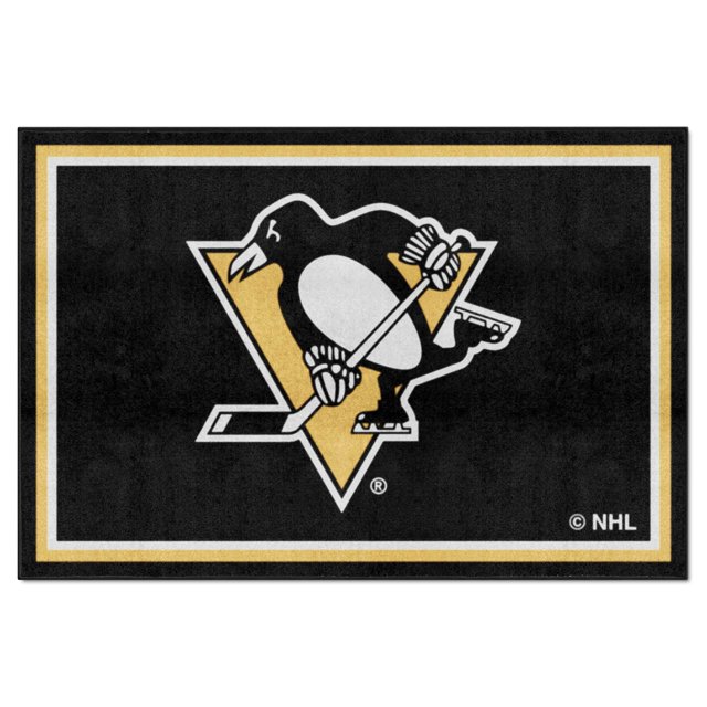 Sports Licensing Solutions, LLC 10440 NHL - Toronto Maple Leafs All-Star Mat 33.75"x42.5"