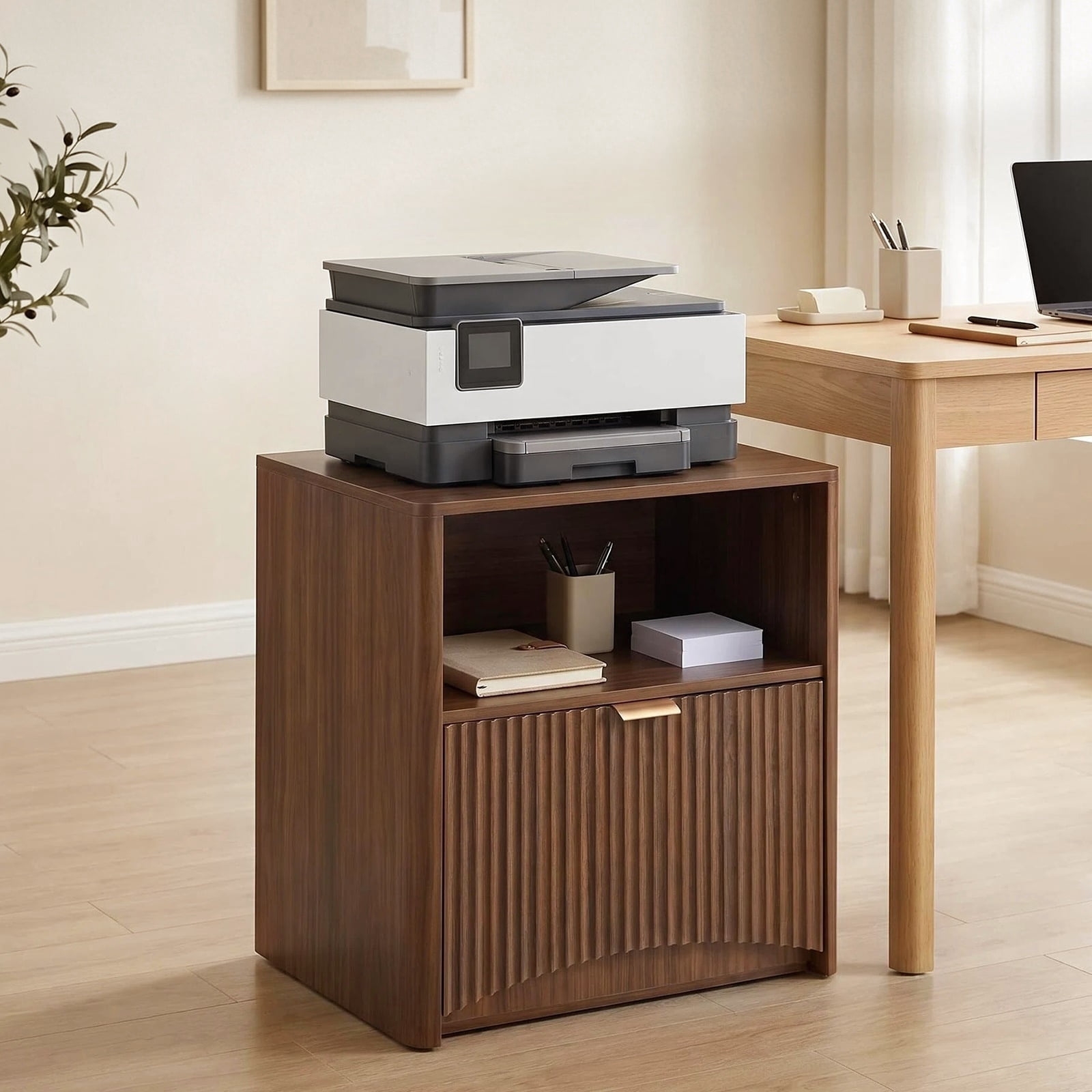 Hommoo Mid Century Modern Nightstands Set of 2 with Built-in Charging Station, Wood-Grain Bedside Tables with Drawer & Open Shelf, USB/AC/Type-C Ports, Walnut