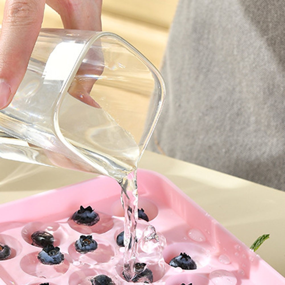 Ice Ball Maker Mold Round Ice Cube Tray With Lid Reusable Bar Whiskey