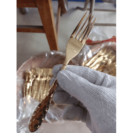 

99.9% Pure Brass Fork Hammered Design Set of 2， Brass Tableware (Length 7.28 inches Width：0.78 inches)