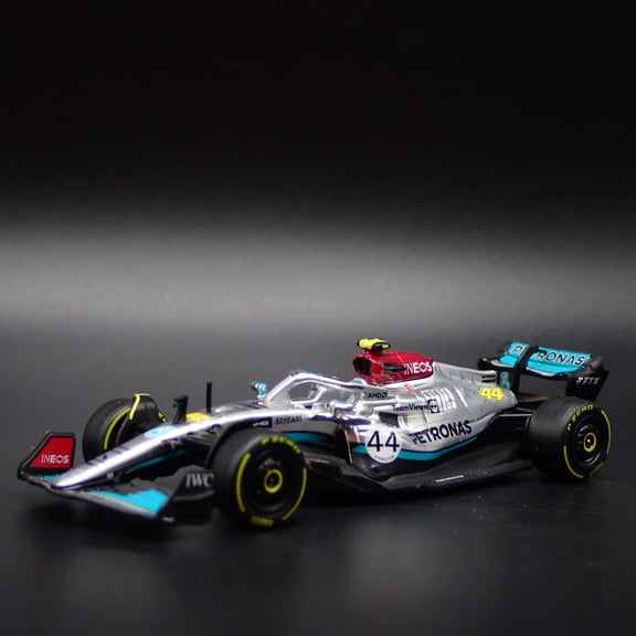 Open Box MERCEDES-AMG F1 W13 E PERFORMANCE LEWIS HAMILTON 44 1:64 SCALE DIECAST MODEL CAR