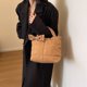 thumbnail image 3 of Bolso cruzado inflado hombro acolchado Hobo algodón mano para mujer con lazo versátil, 3 of 7
