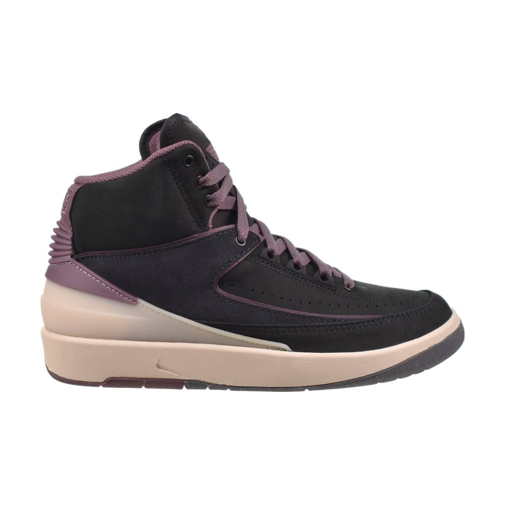 Nike Women's Air Jordan 2 Retro Shoes, Sail/Desert-Sunset Haze