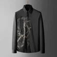 thumbnail image 4 of Camisa de hombre con estampado gráfico Camisas de negocios para hombre con mangas de anime estampadas Elegante camisa asiática con botones Marca barata Diseñador original, 4 of 5