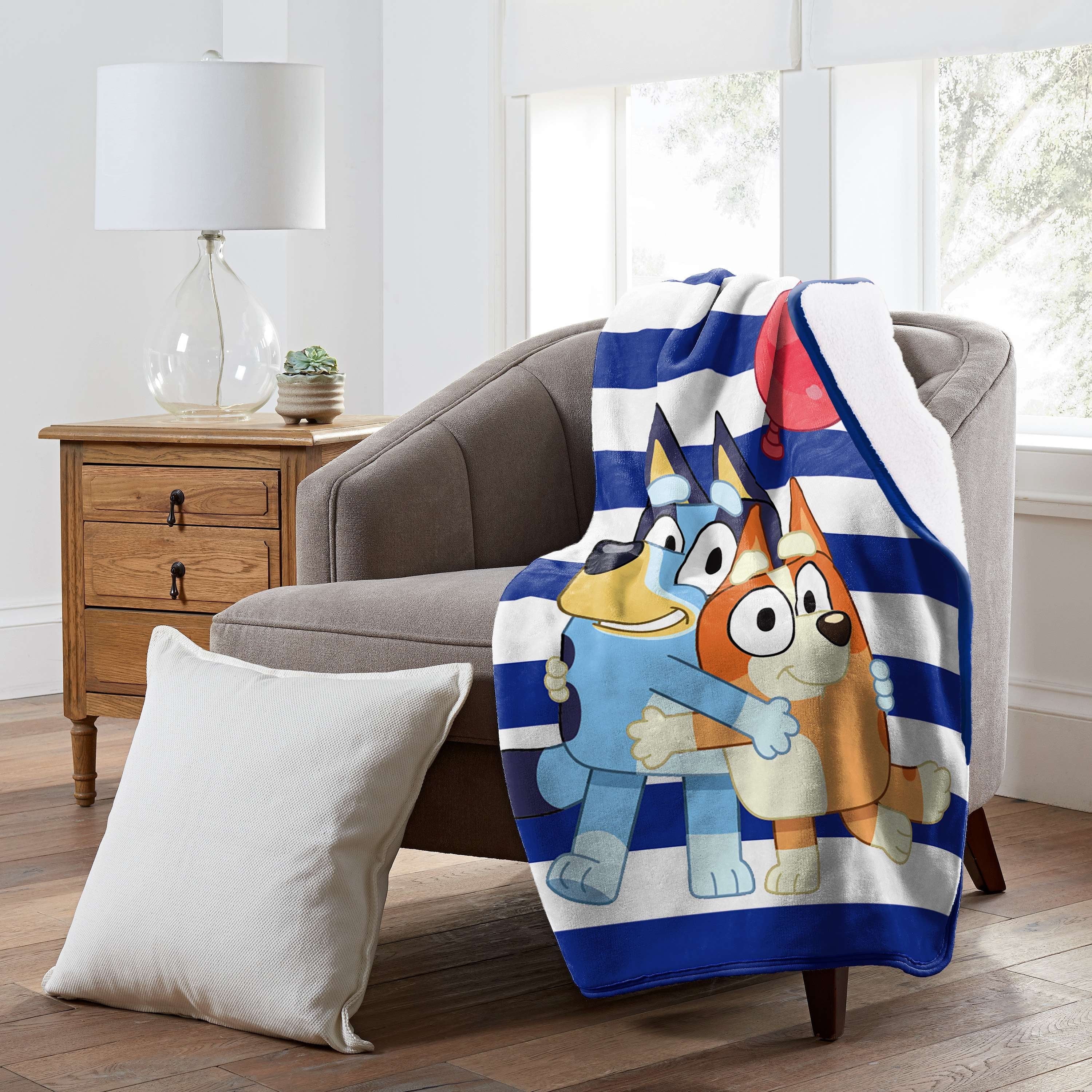 Bluey Happy Hugs Kids Silk Touch Throw Blanket with Sherpa Reverse, 46 x 60 inches Blue – Soft Plush Fleece Throw Blanket