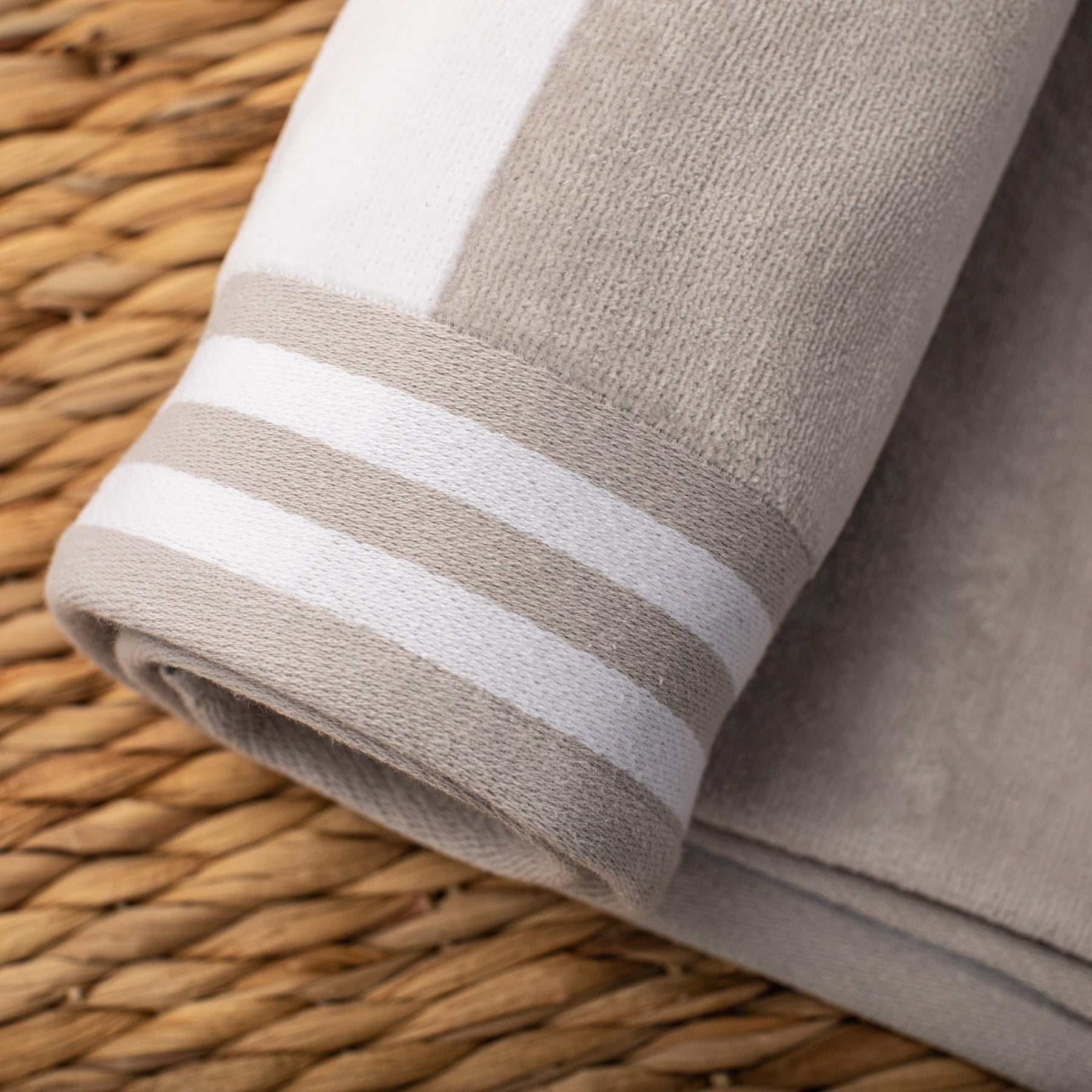 Superior Cabana Striped 4-Piece Oversized Cotton Beach Towel Set, Light Grey