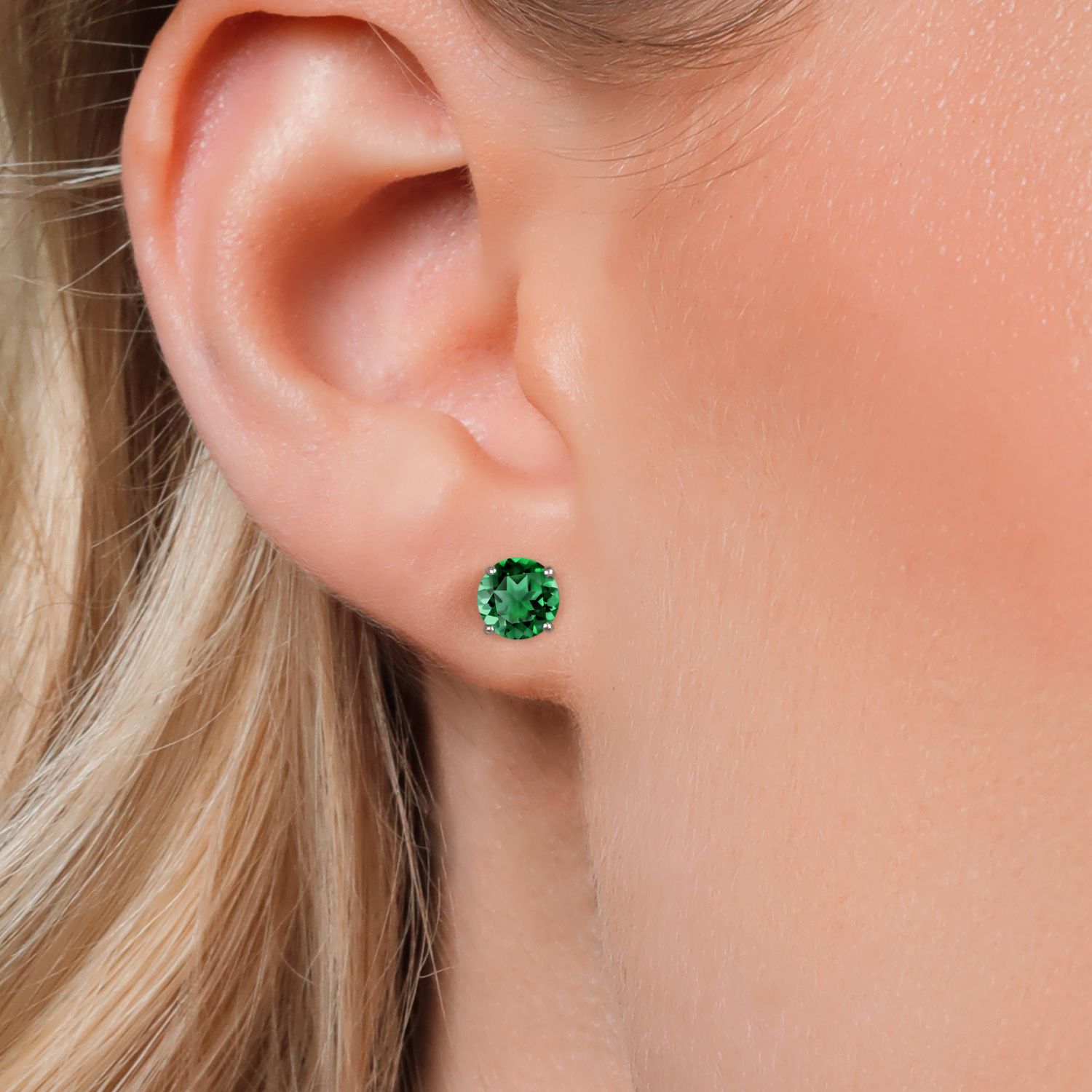 Gem Stone King 925 Sterling Silver Green Nano Emerald Stud Earrings for Women Men (1.54 Cttw, Gemstone May Birthstone, Round 6MM)
