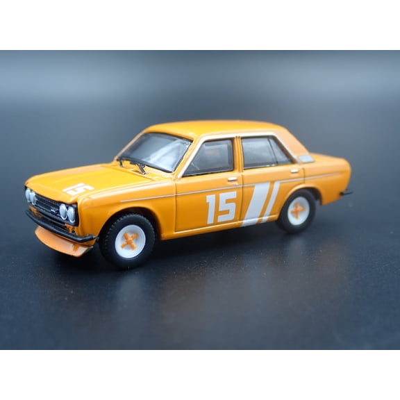 Open Box 1967-1973 DATSUN 510 SEDAN 4 FOUR DOOR RARE 1:64 SCALE DIORAMA DIECAST MODEL CAR