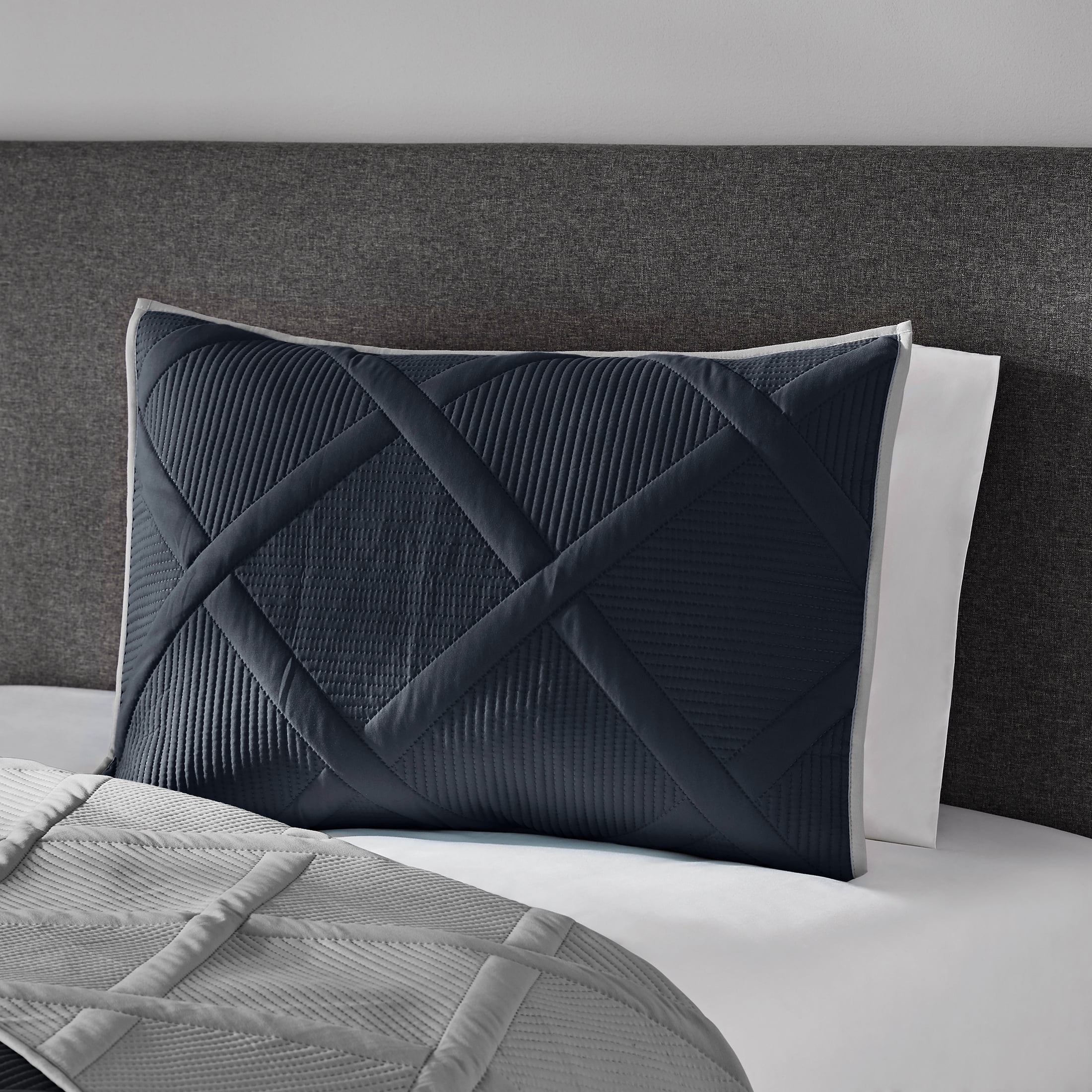 Mainstays Diamond Pinsonic Quilted Pillow Sham, Grey, Standard/Queen, 1 Pack, All Ages
