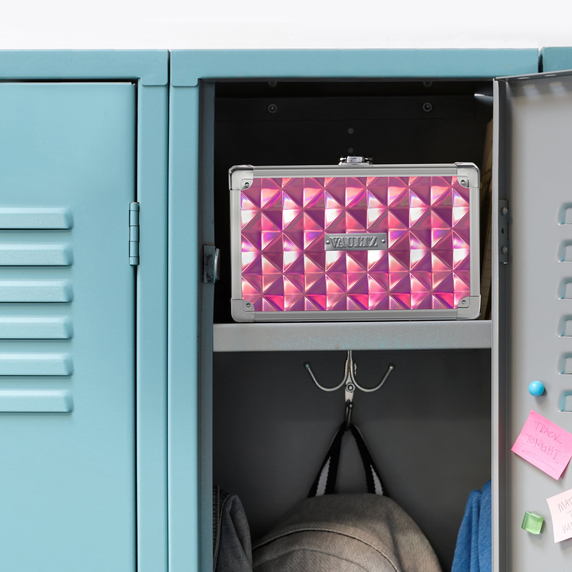 Vaultz Locking Pencil Box Pink Diamond with Key Lock, New Condition, VZ03943