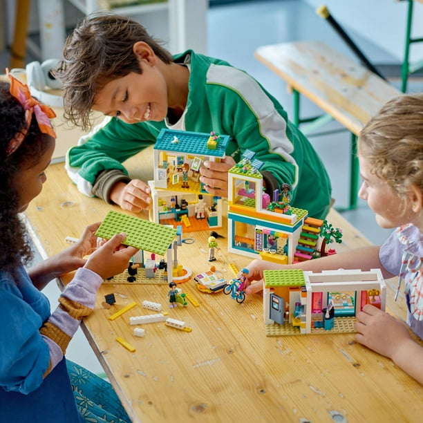 LEGO Friends Heartlake International School Playset 41731