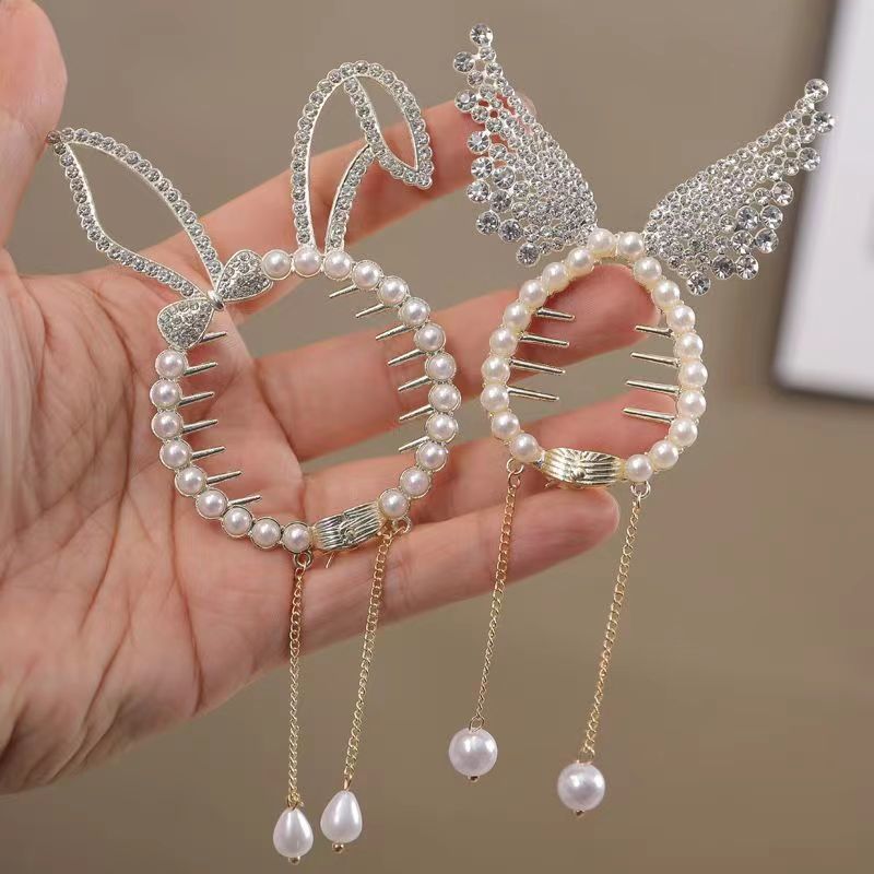 EKE Women’s Hair Clip Vintage Retro Back-Wear Elegant Hair Accessory with Fashion Texture