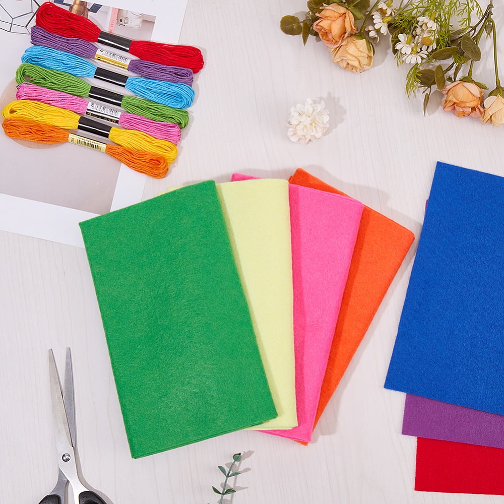 7Pcs 7 Colors Non-woven Felt Fabric DIY for Craft DIY Mat Stuffed with Toys with 7 Skeins Cotton Sewing Thread Mixed Color 92x20x0.14cm