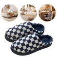thumbnail image 4 of Pantuflas Fluffy Checke Antideslizantes Cómodas para Hombres Mujeres Rojo, 4 of 9