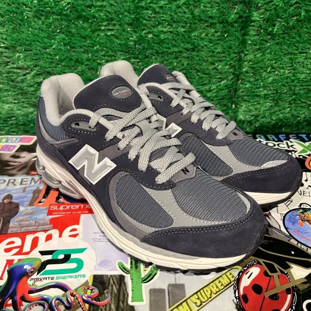 Mens 7.5 New Balance 2002R Eclipse Raincloud Blue Navy Sneakers M2002RSF No Box