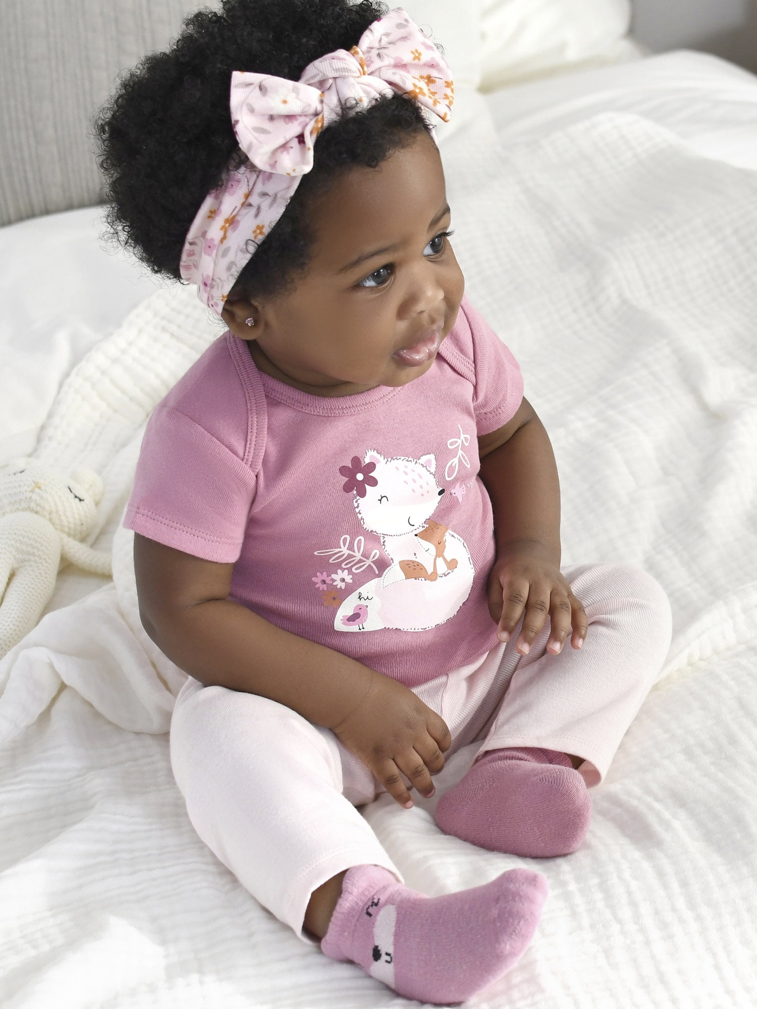 Gerber Baby Girl Bodysuit, 3-Pack, Sizes Preemie -12 Months
