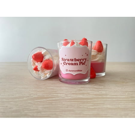

Strawberry Candle / Strawberry Cream Pie Scented Jar Candle