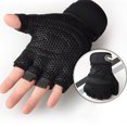 thumbnail image 3 of Muyoka Guantes de gimnasio para hombres Levantamiento de pesas ventilado Guantes de entrenamiento de gimnasio con muñequera Protección completa de la palma Antideslizante Medio dedo para levantamiento Muyoka Hogar, 3 of 7