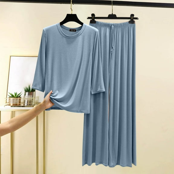 Puyaiuu Women's V-Neck Thermal Underwear Set, Warm Fleece Lined Pajamas & wear Gift