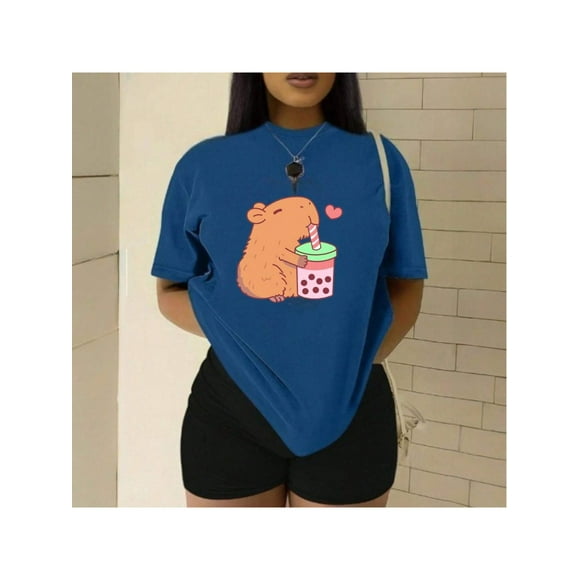 Playera Blusa De Capybara Tomando Refresco Ropa Divertida Para Mujer Capibara Color Azul Talla Grande Marca Emil SaEs