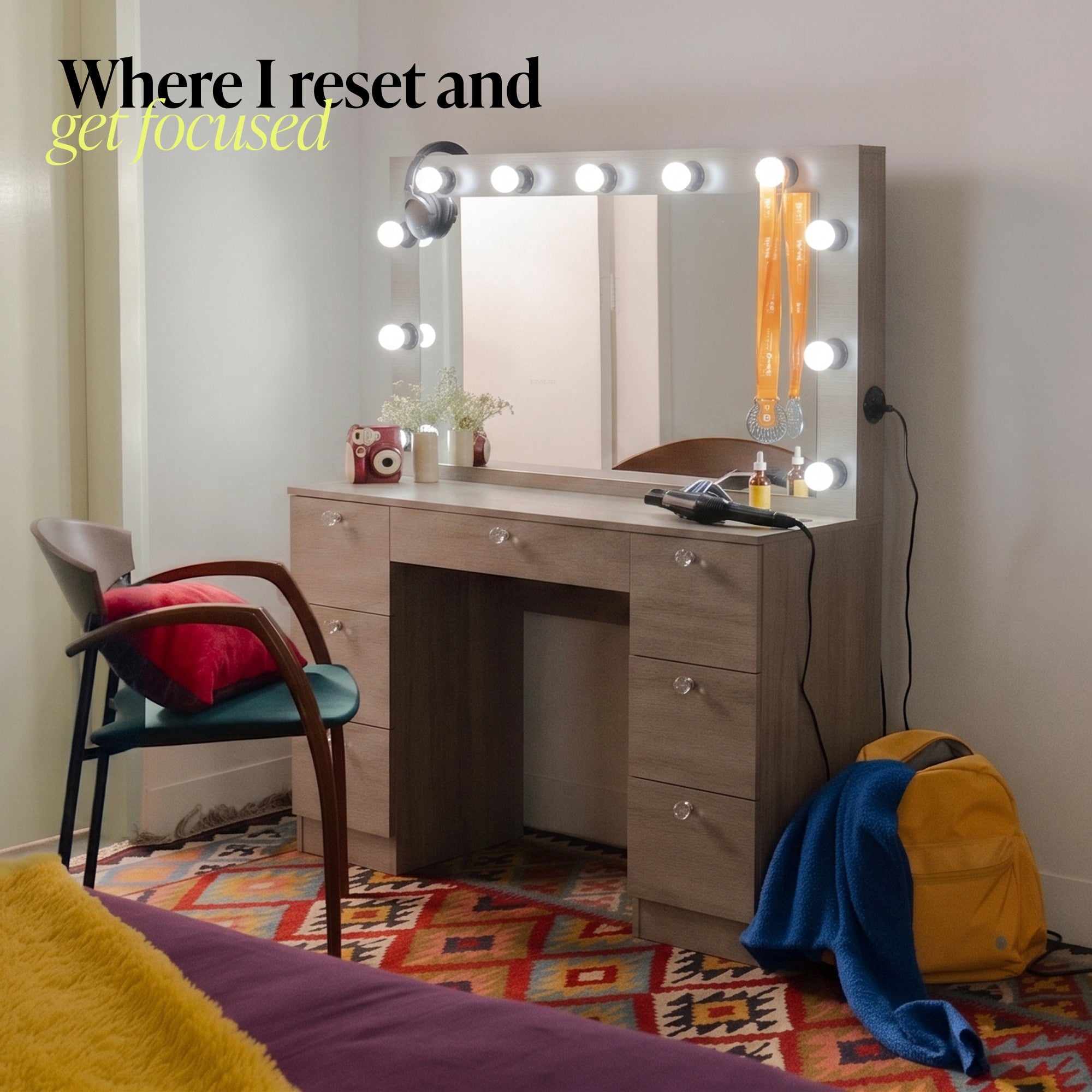 Boahaus Freya Vanity Desk with Mirror Lights and Power Outlet - 7 Drawer Makeup Table