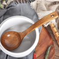 thumbnail image 4 of Cuchara de madera. Utensilios de cuchara de mango largo. Utensilios de cocina hechos a mano, duraderos, no tóxicos, inofensivos (cuchara), 4 of 5